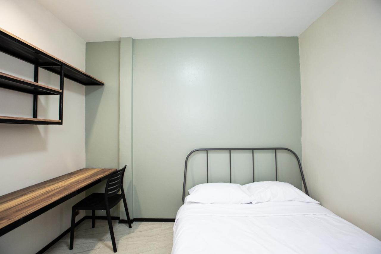 Kaelyn Cozy Living Hotel Banguecoque Exterior foto